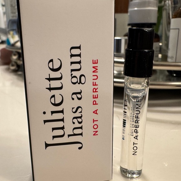 juliette has a gun Other - Not a Perfume by Juliette Has a Gun Travel Spray 1.7ml